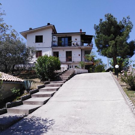 Bed and Breakfast Dolce Risveglio San Valentino in Abruzzo Citeriore Екстер'єр фото